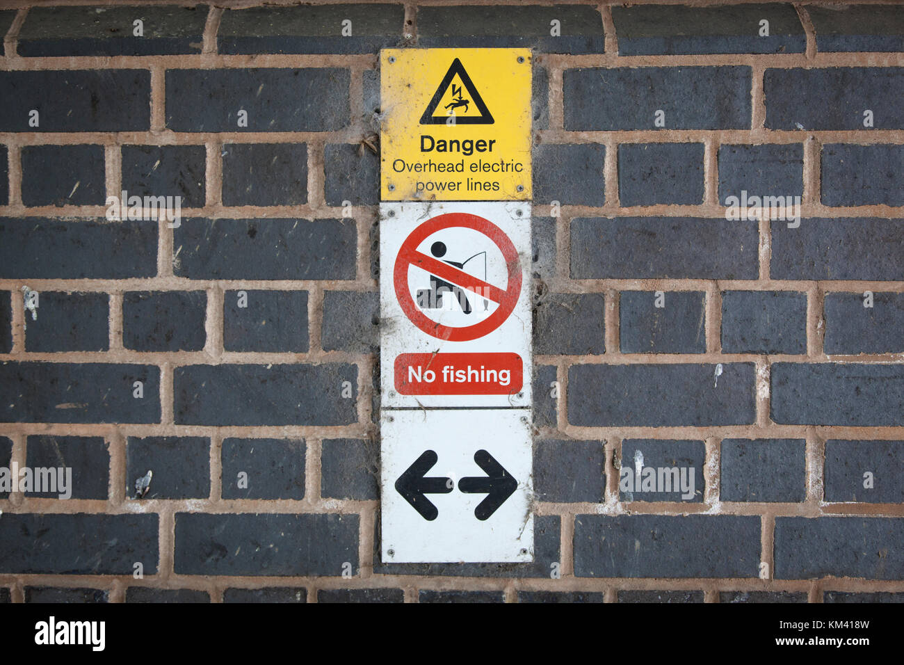 Warning danger sign fishing hi-res stock photography and images - Alamy