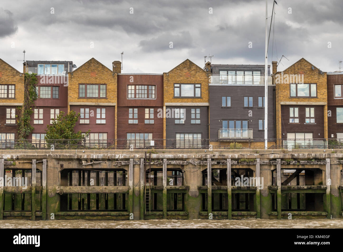Riverside Apartments and Flats Overlooking the River Thames, Docklands