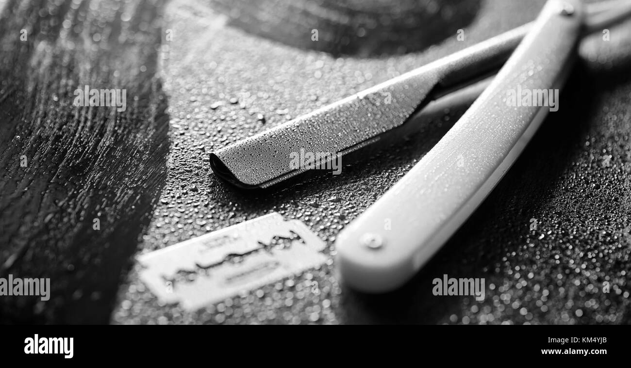Unsafe Razorblade Bristles on case hi-res stock photography and images - Alamy