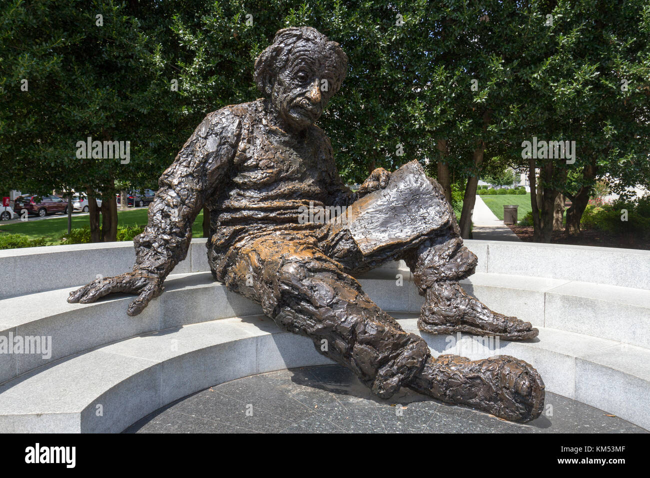 Albert Einstein Memorial Lectures: 1