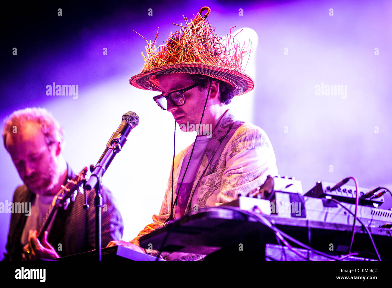 Hot chip concert outlet