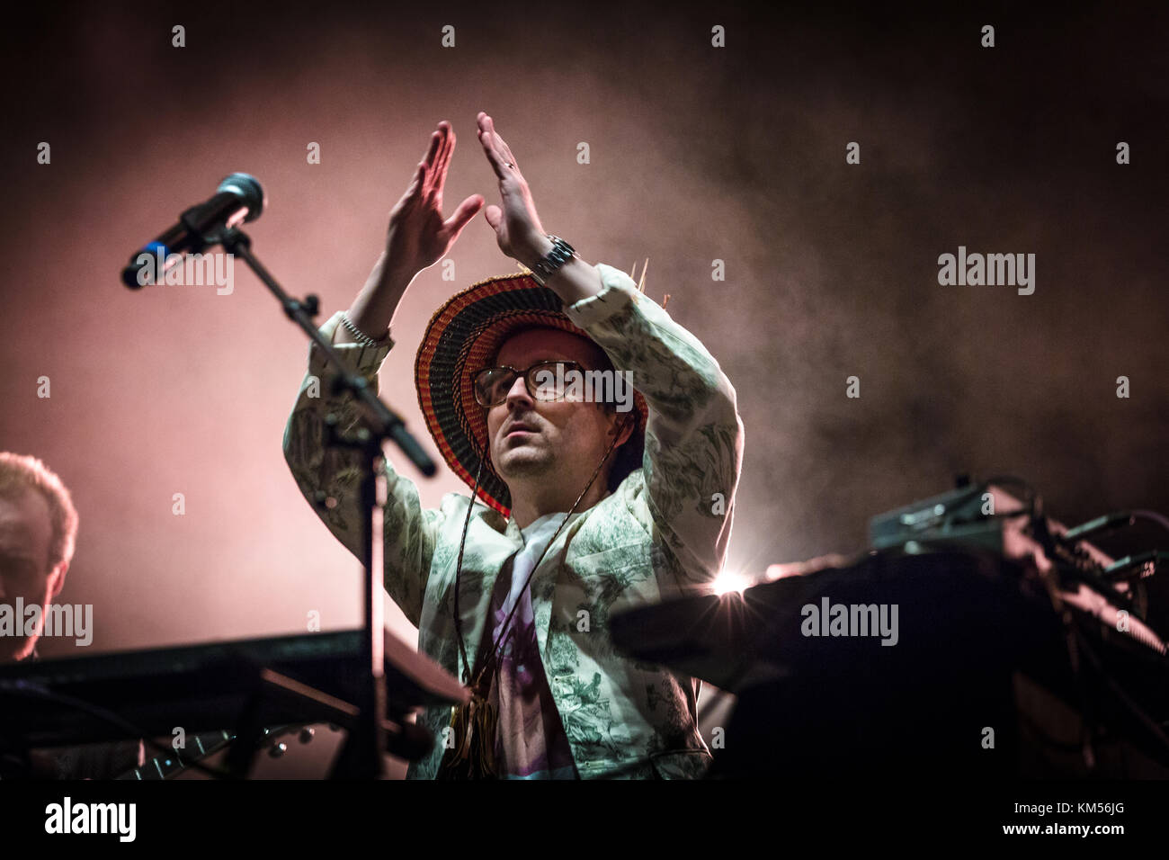 hot chip live 2016