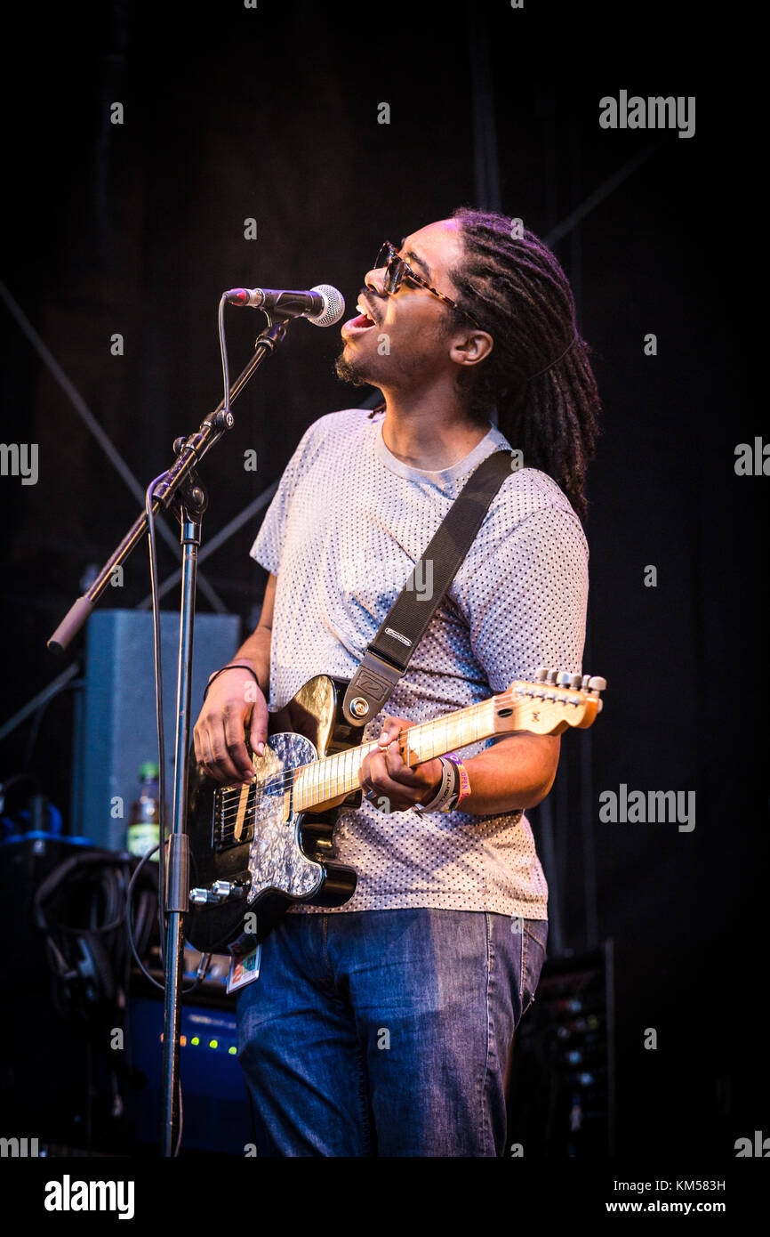 Ameer dyson hi-res stock photography and images - Alamy