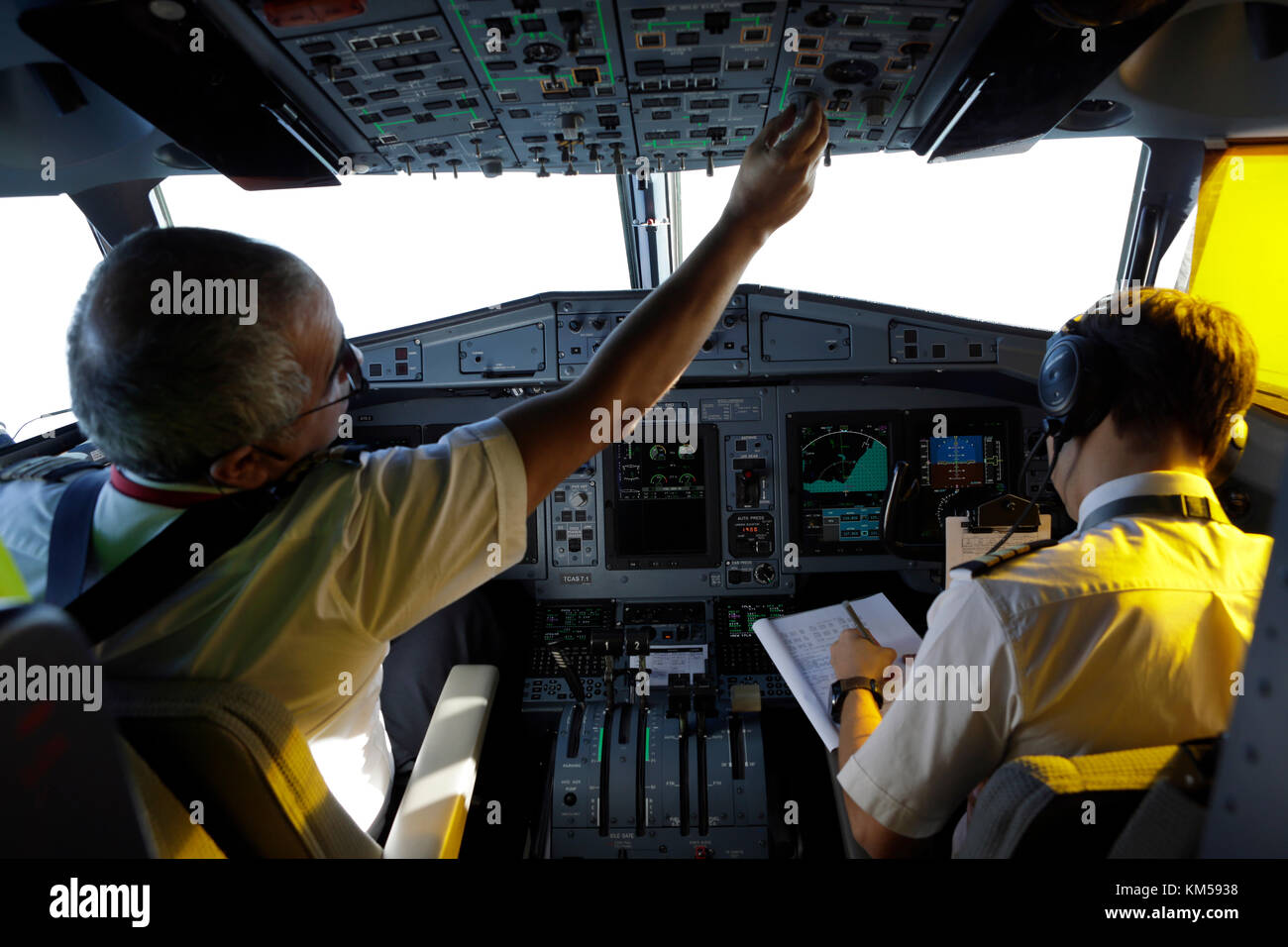 Co pilot hi-res stock photography and images - Alamy