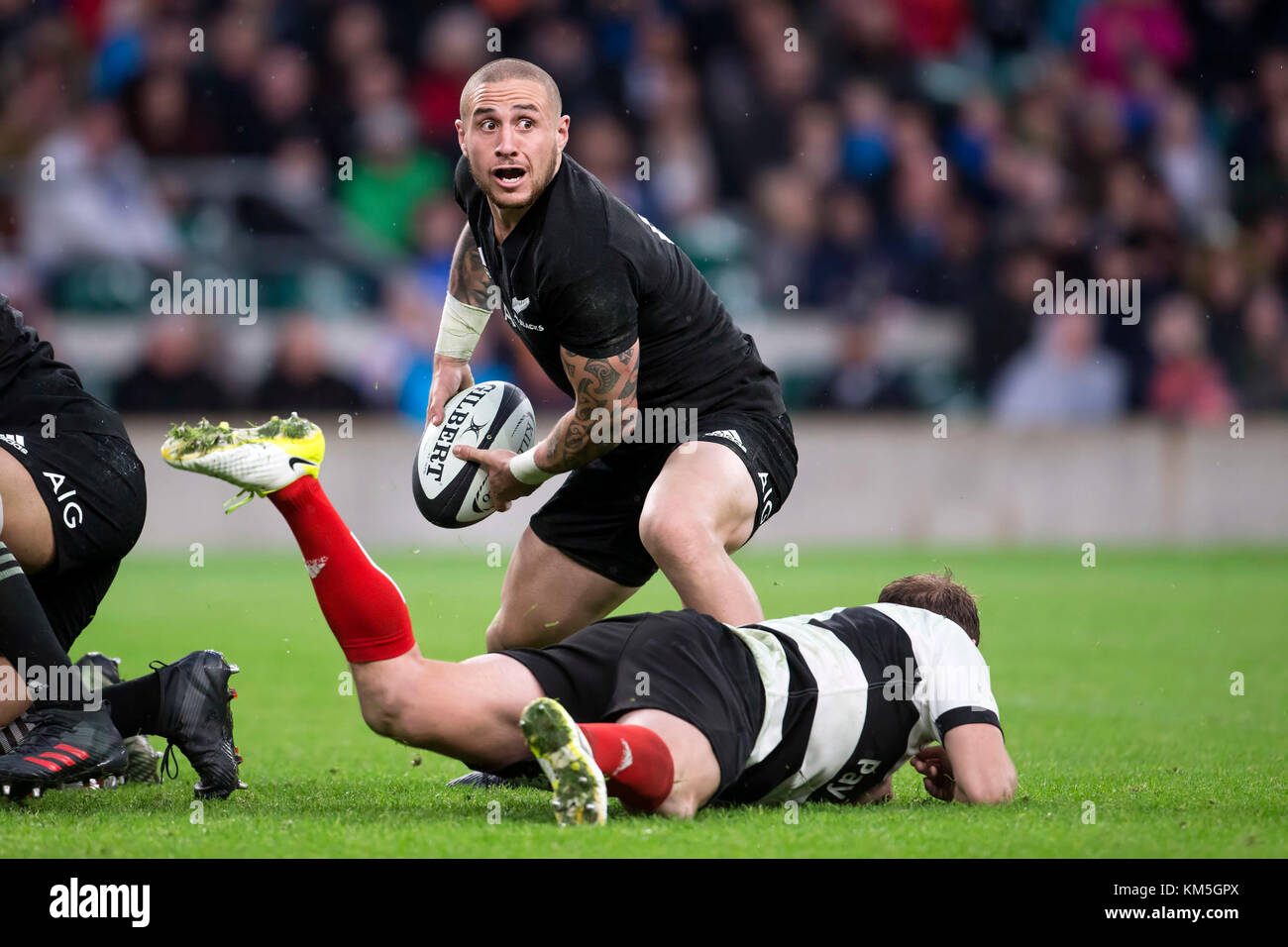 London, UK. 04th Nov, 2017. New Zealand's Half Scrum TJ Perenara (All