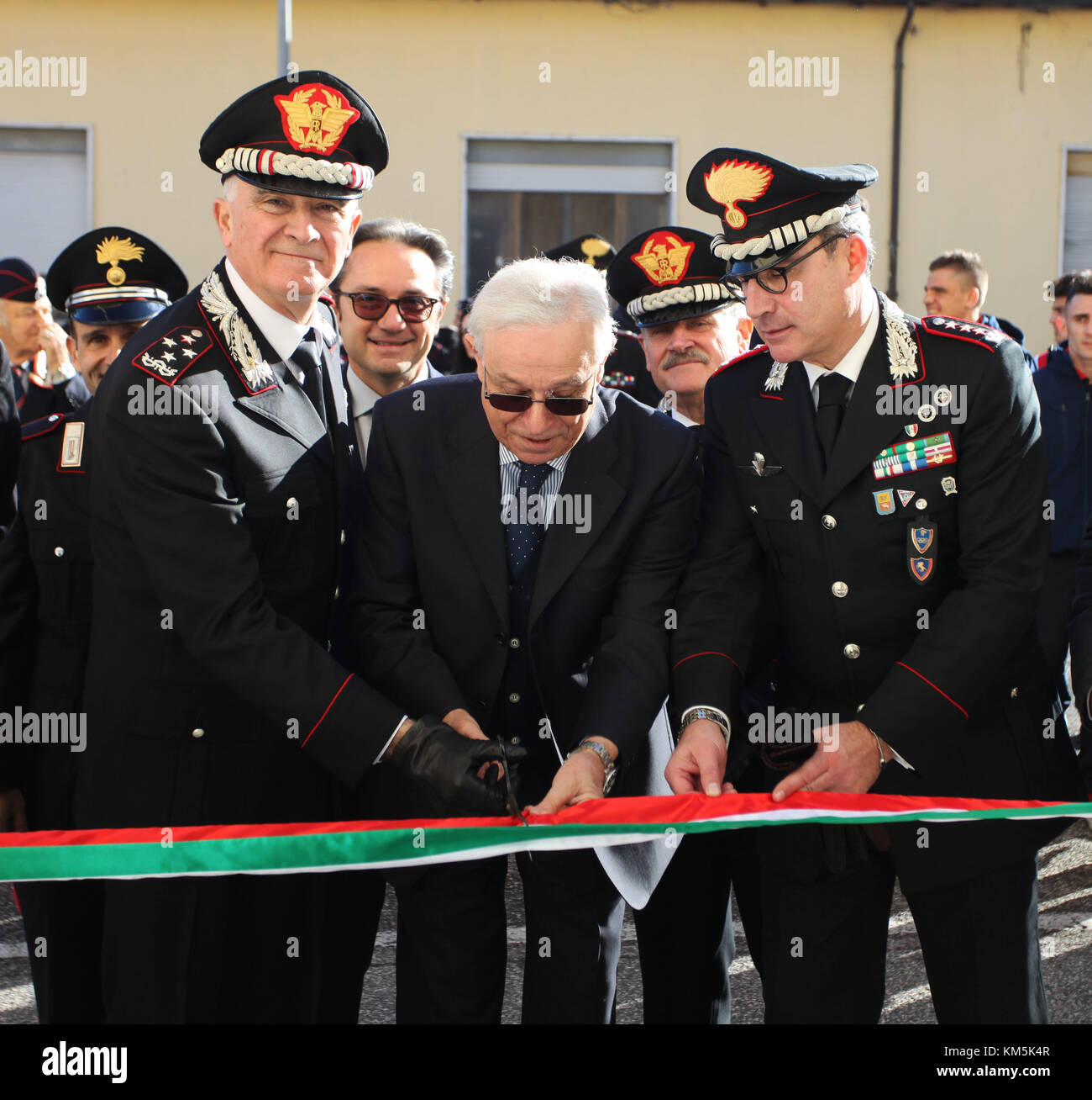 Italy. 4th Dec, 2017. Naples, Italy 4 December 2017 - .the president of the Italian boxing federation Vittorio Lai cuts the inaugural ribbon together with General Tullio Del Sette. this morning in the Scampia police barracks where the famous Gomorra series was filmed, the carabinieri's weapon inaugurated a box gym to remove the neighborhood children from the street. Credit: Fabio Sasso/ZUMA Wire/Alamy Live News Stock Photo
