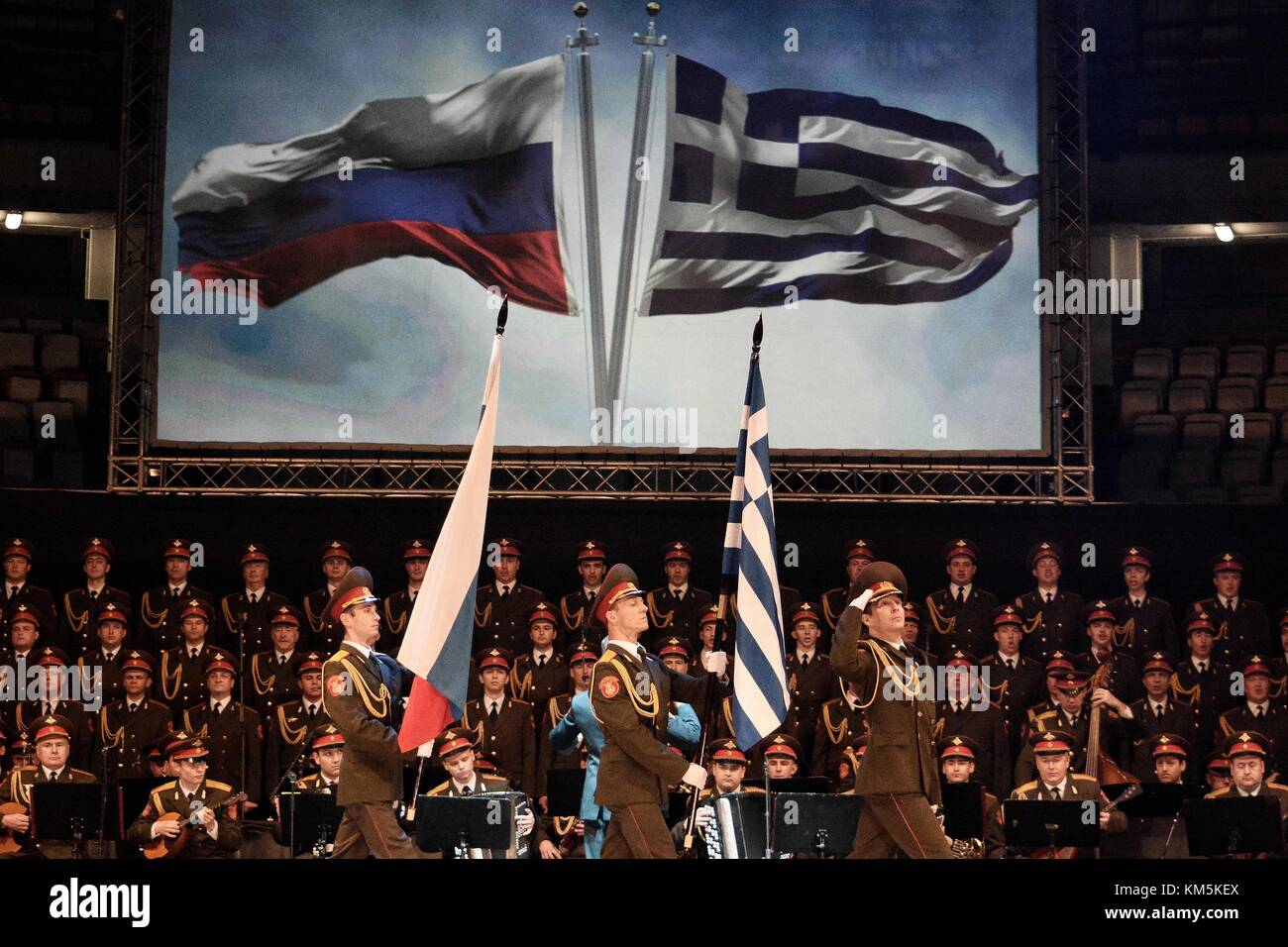 Athens, Greece. 4th Dec, 2017. Ballet members of 'The Alexandrov