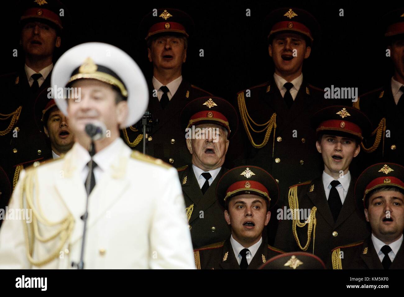 Athens, Greece. 4th Dec, 2017. Members of the chorus of 'The Alexandrov