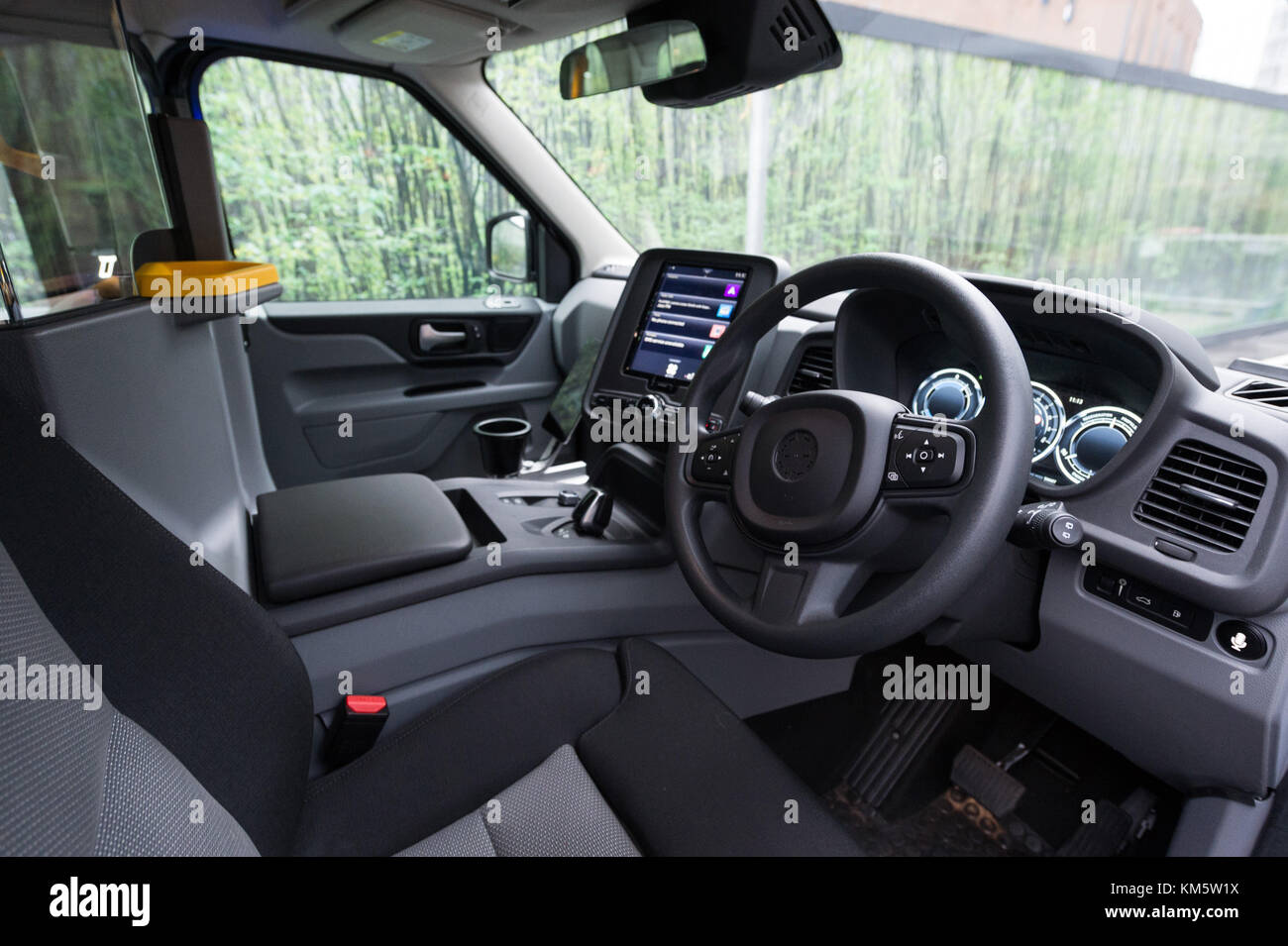 London, UK. 5th Dec, 2017. Interior of the new London Electric Vehicle  Company TX Electric Taxi in front of Battersea Power Station on December  05, 2017. The new environmentally friendly TX model