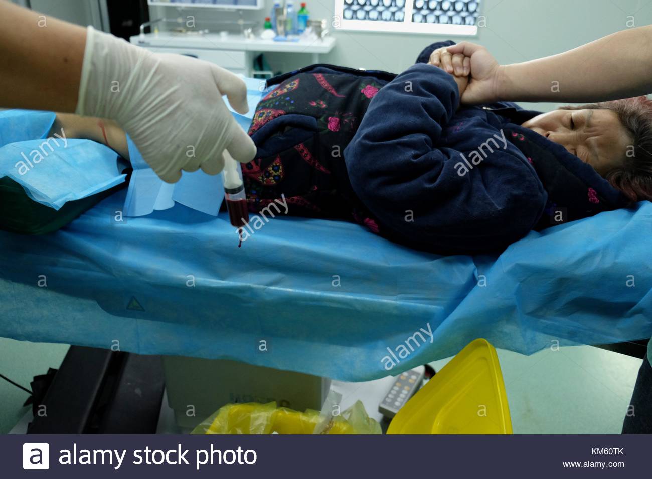 Housewife fucks husband while doing chores Bomb destroy hassle hate no suck