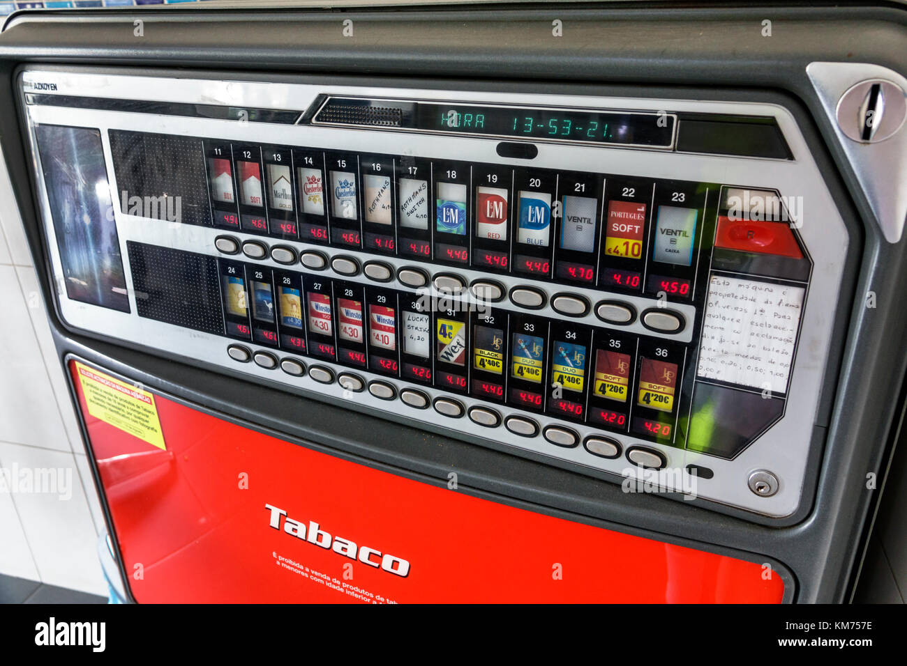 Portugal Coimbra Coimbra B Comboios De Portugal Railway Train Station Cigarette Vending Machine Tobacco Brand L M Price Pack Buttons His Stock Photo Alamy Portugal Coimbra Coimbra B Comboios De Portugal Railway Train Station Cigarette Vending Machine Tobacco Brand L M Price Pack Buttons His Stock Photo Alamy