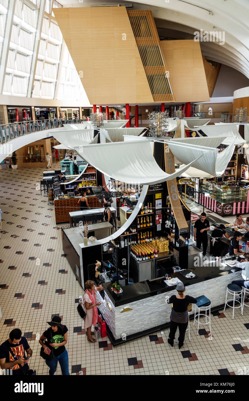 Porto Portugal,Mercado do Bom Sucesso,urban market,food court  plaza,dining,vendor vendors sell selling,stall stalls booth market  stand,kiosk,overhead Stock Photo - Alamy