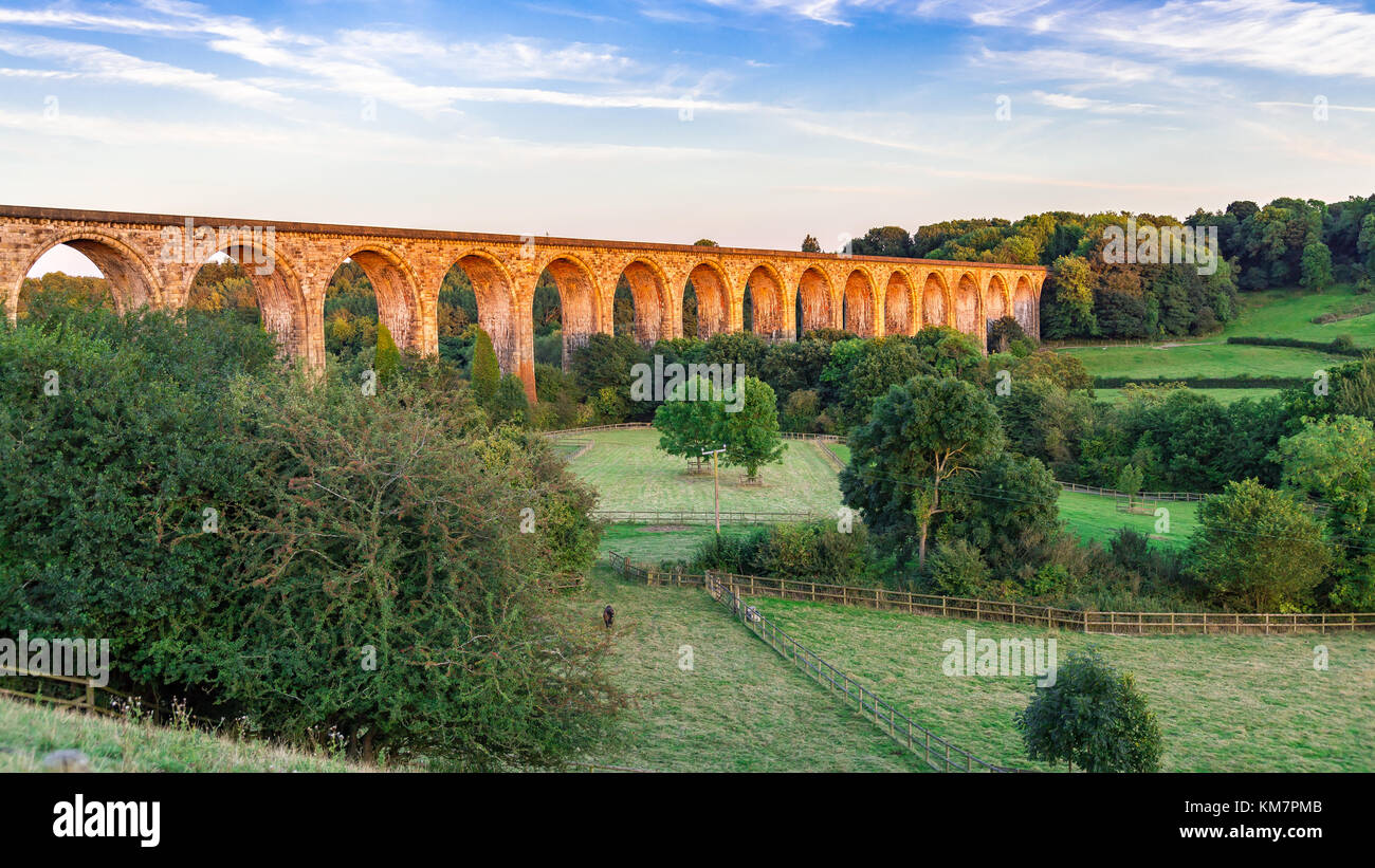 Cefn viaduct hires stock photography and images Alamy
