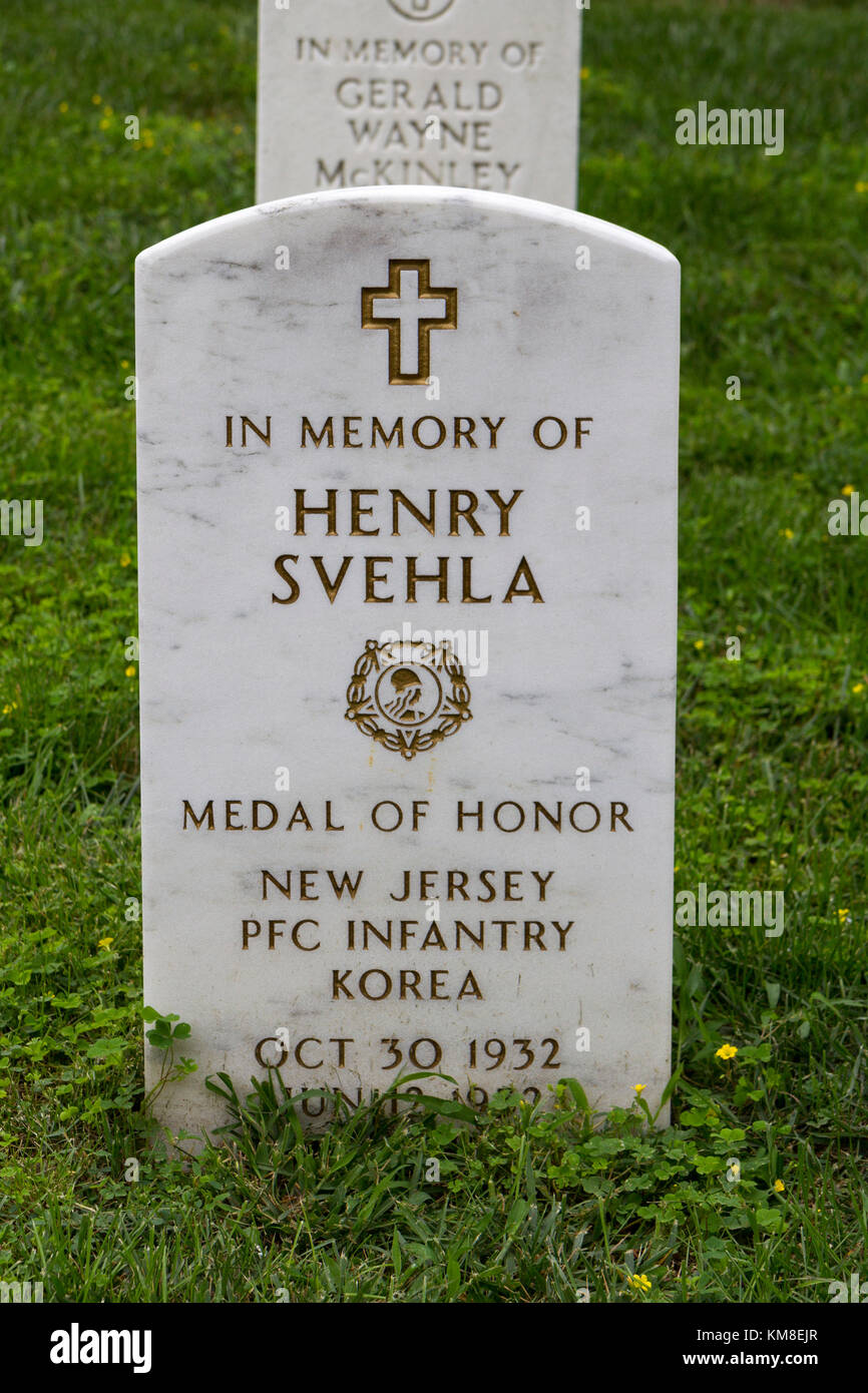 Close up view of a typical grave in the Arlington National Cemetery, Virginia, United States. Stock Photo