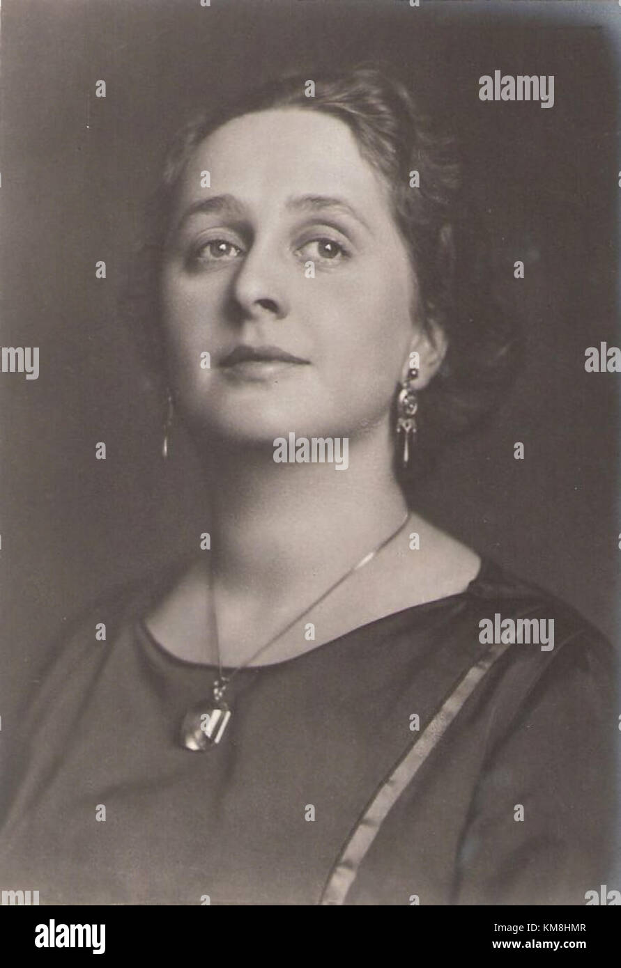 Lili bech hires stock photography and images Alamy