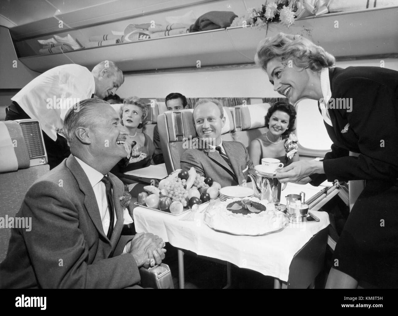 Sas Dc 8 33 Interior Service On Board Cabin 1960s First Class
