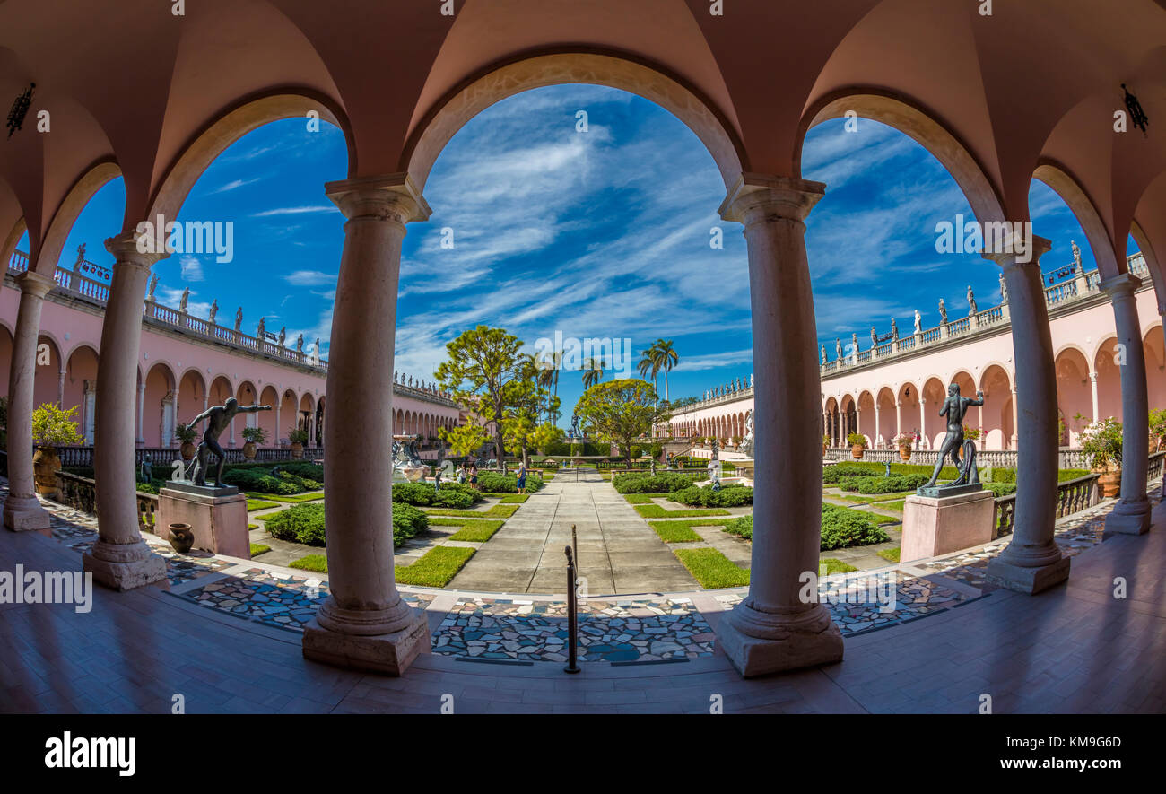 The Courtyard at The John and Mable Ringling Museum of Art in Sarasota ...
