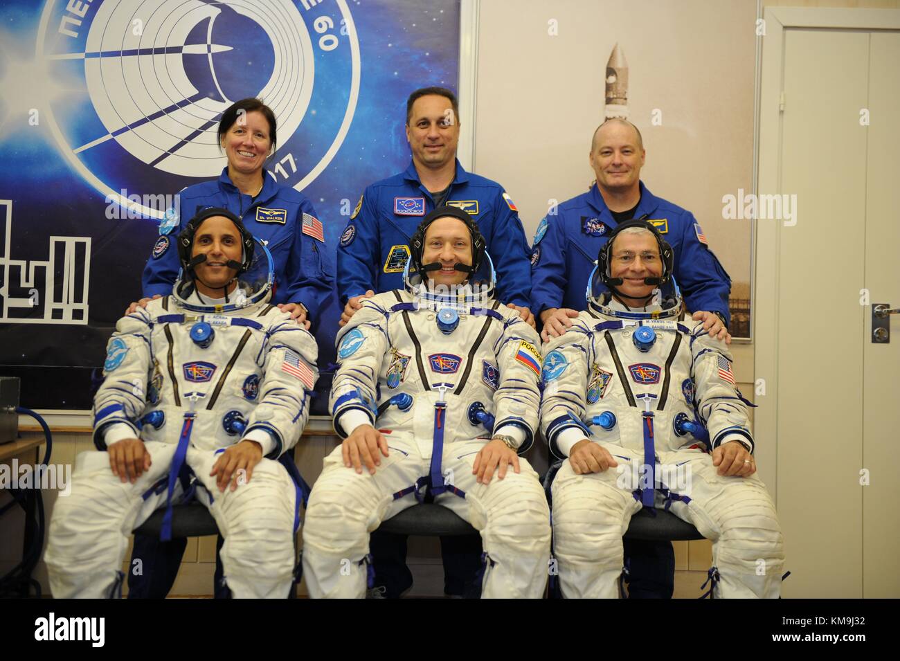 NASA International Space Station Expedition 53-54 prime and backup crew members (front, L-R) American astronaut Joe Acaba, Russian cosmonaut Alexander Misurkin of Roscosmos, American astronaut Mark Vande Hei, (back, L-R) American astronaut Shannon Walker, Russian cosmonaut Anton Shkaplerov of Roscosmos, and American astronaut Scott Tingle pose for a group photo during pre-launch training before their launch aboard the Soyuz MS-06 spacecraft at the Baikonur Cosmodrome Integration Facility August 28, 2017 in Baikonur, Kazakhstan.  (photo by Irina Peshkova  via Planetpix) Stock Photo