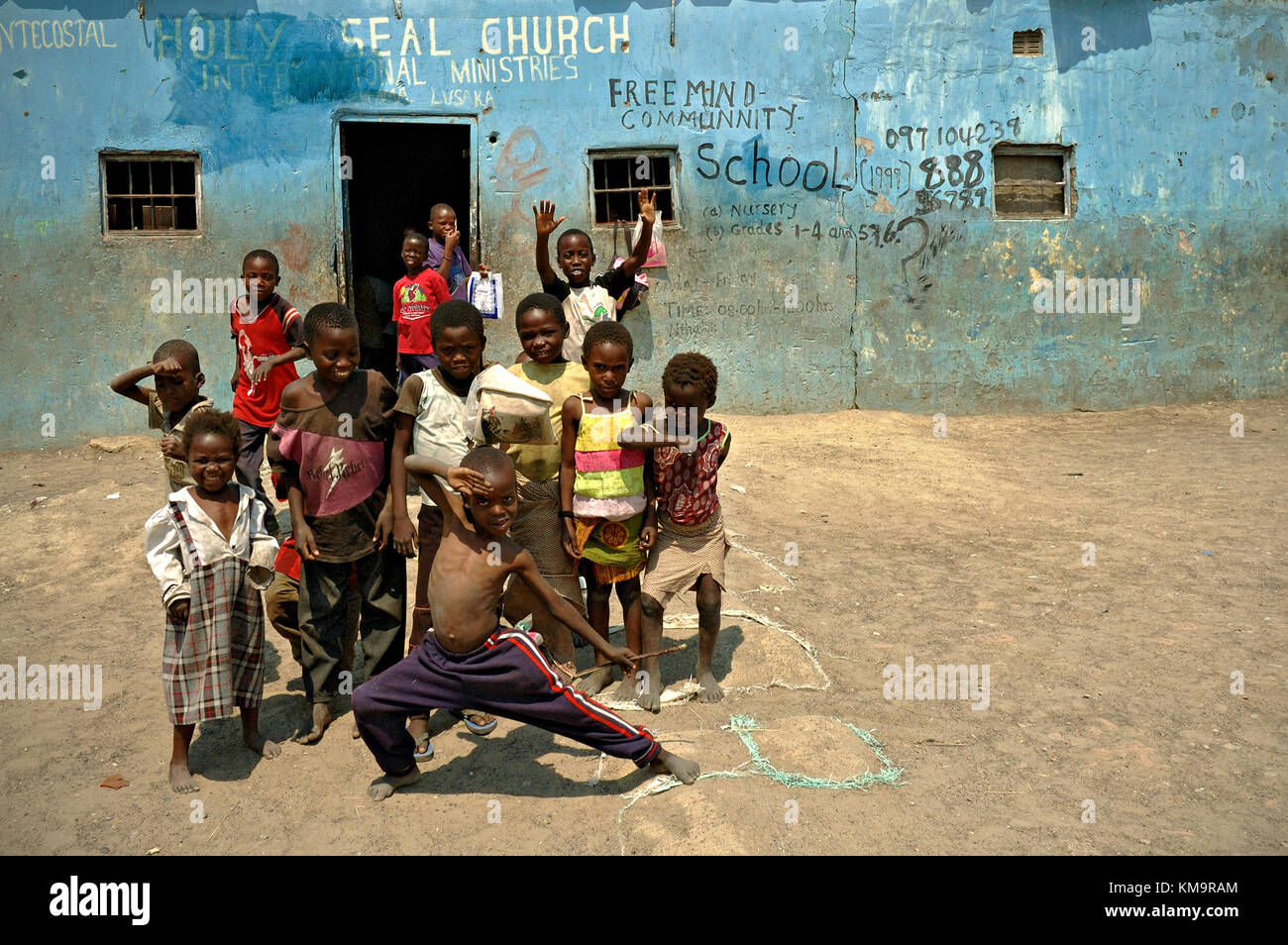 Group of children outside their school in Lusaka, Zambia Stock Photo