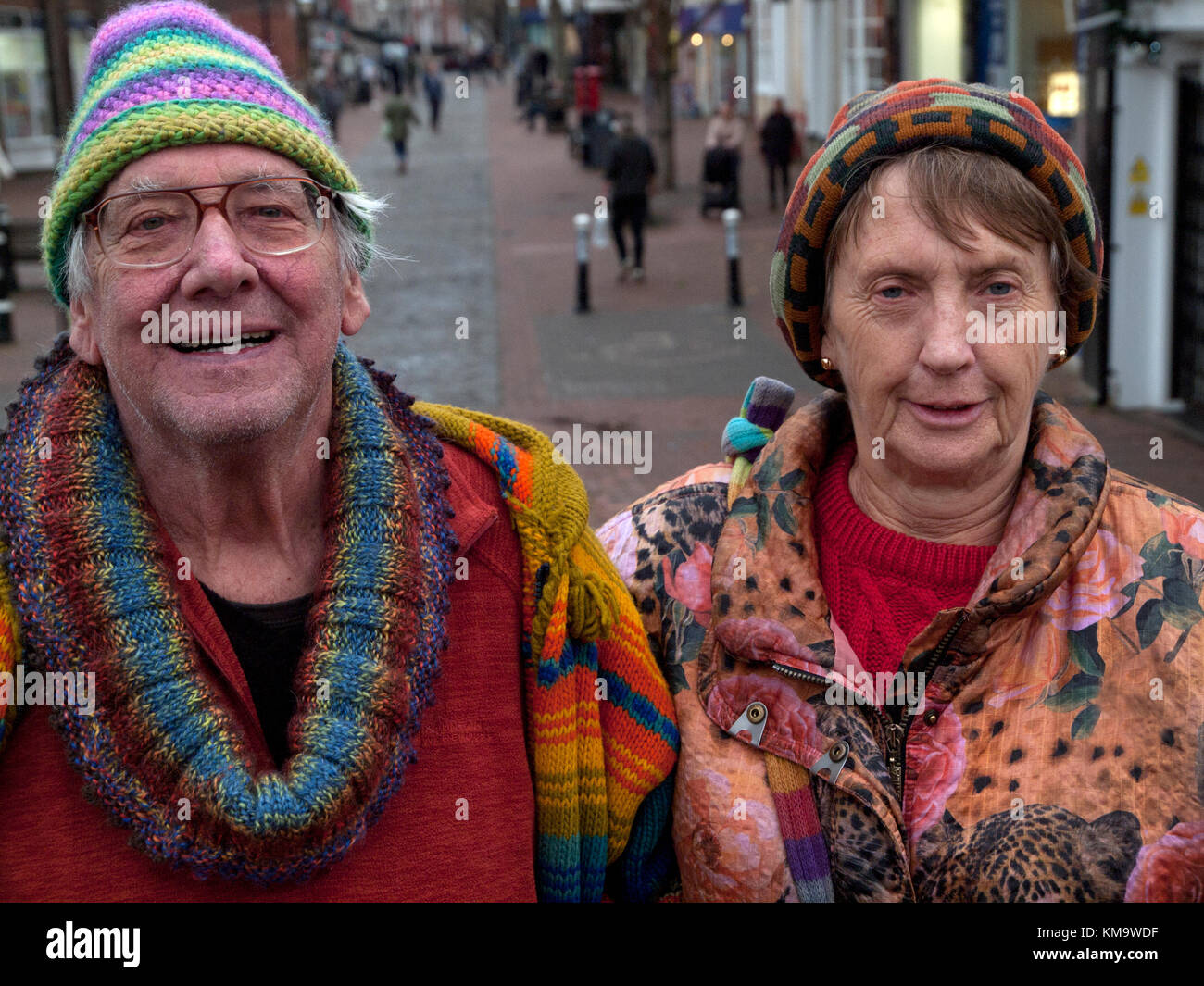 An elderly counterculture couple in Lewes, East Sussex Stock Photo