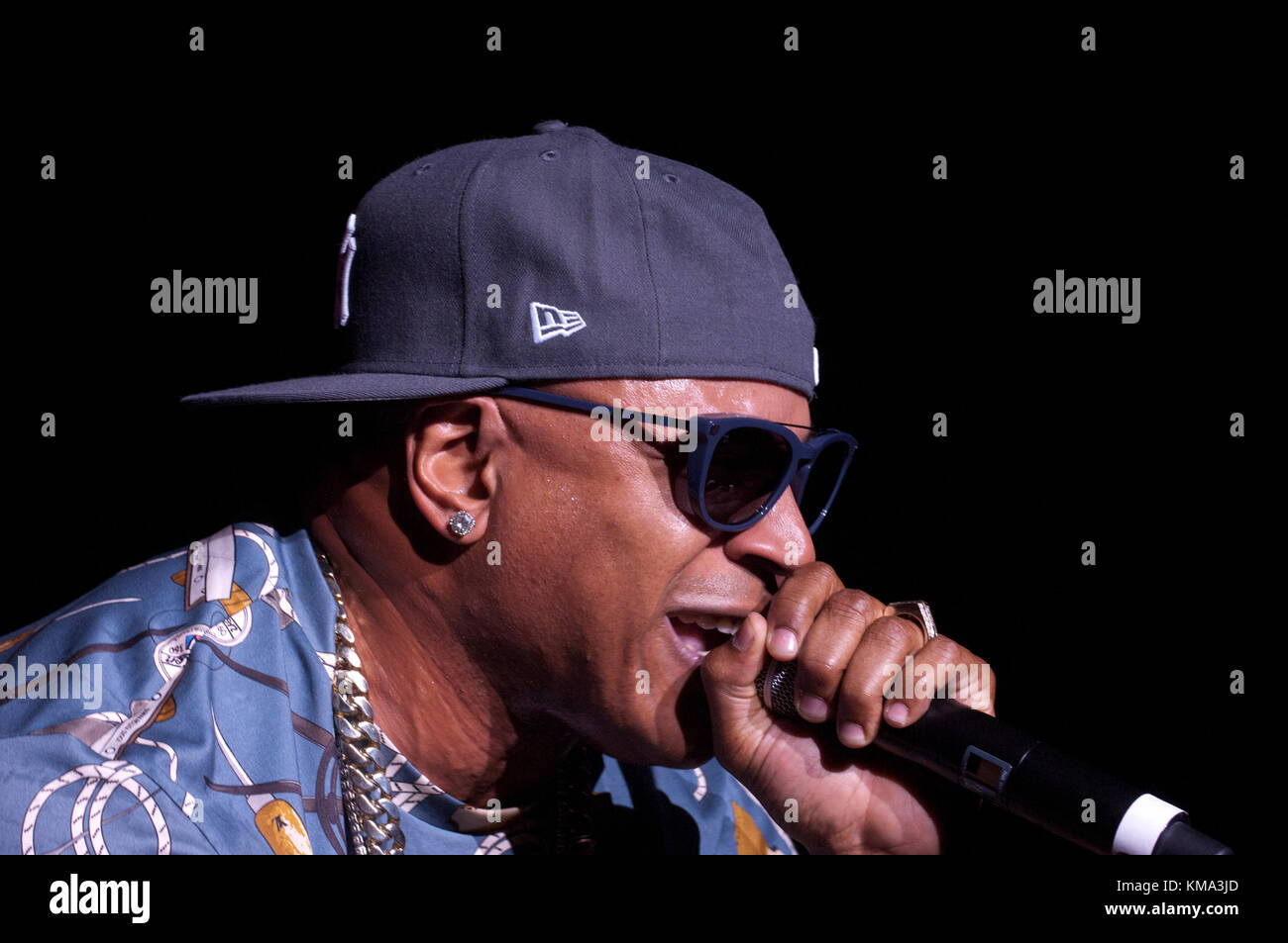 Ll cool j rap hi-res stock photography and images - Page 3 - Alamy