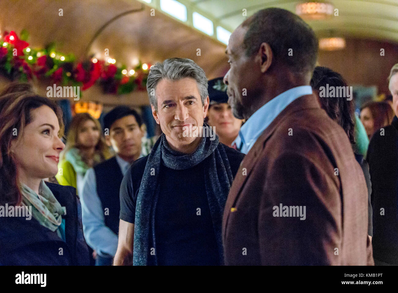 THE CHRISTMAS TRAIN, (from left) Kimberly WilliamsPaisley, Dermot(02)