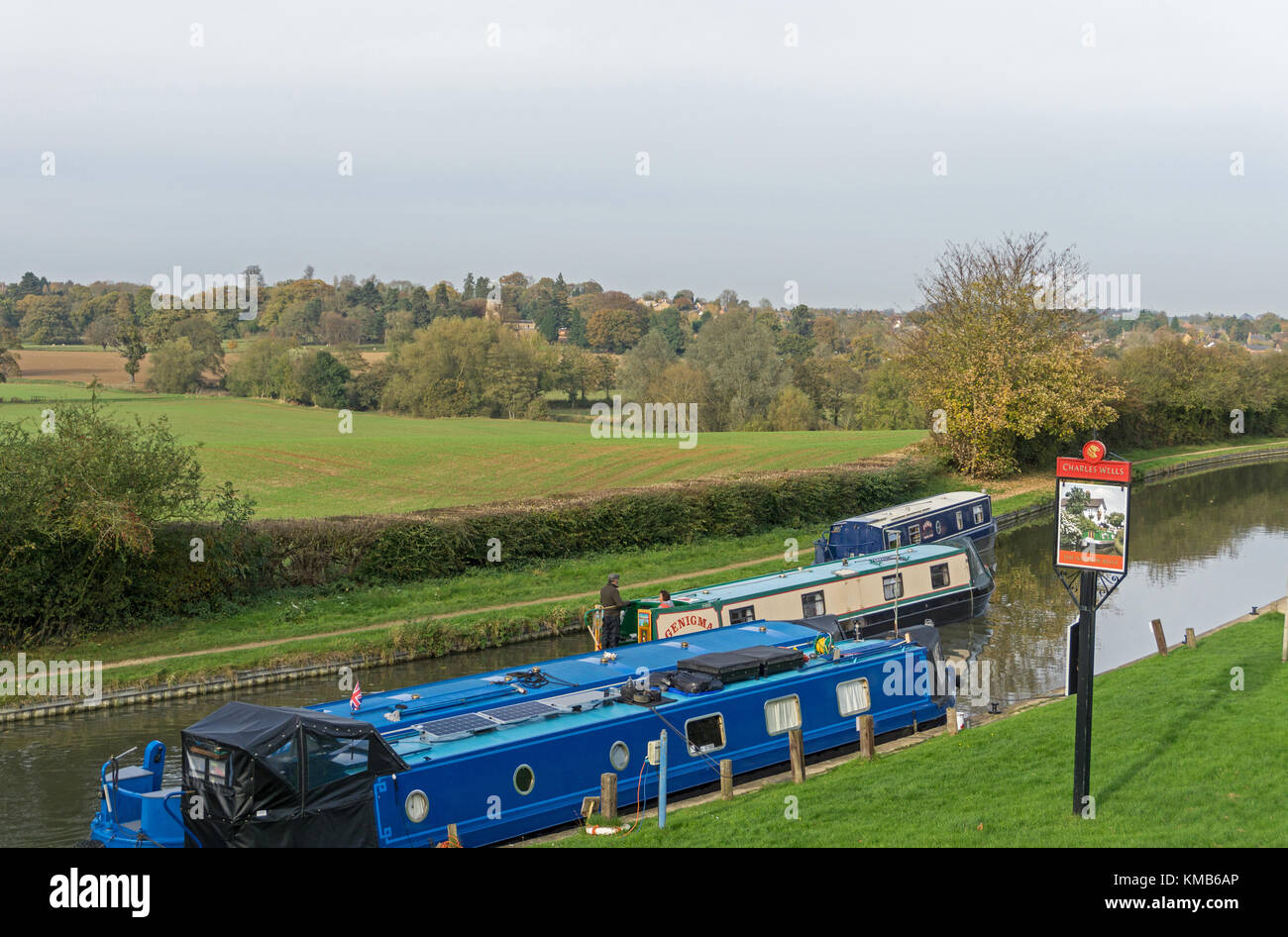 A View From The Garden Of The Narrow Boat Inn Weedon - 