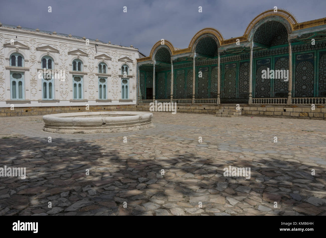 Courtyard of Sitorai Mokhi-Khosa palace With fountain, Bukhara, Uzbekistan Stock Photo