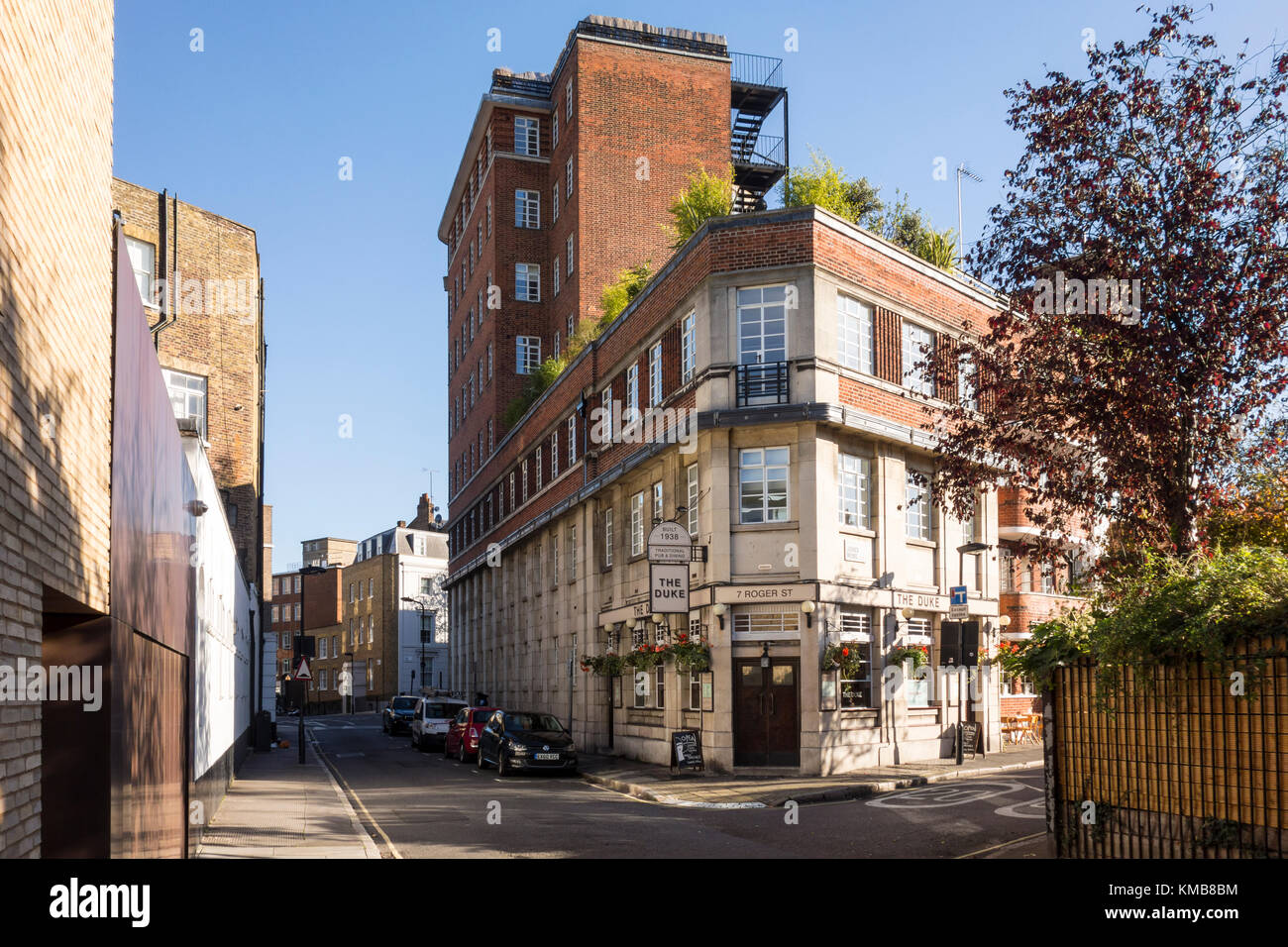 Duke of York, The Duke, Art Deco pub public house. Roger Street, Bloomsbury, London, UK Stock Photo