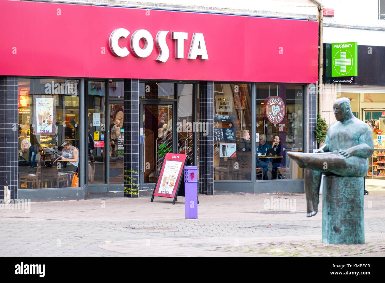 costa coffee shop in loughborough town centre Stock Photo - Alamy