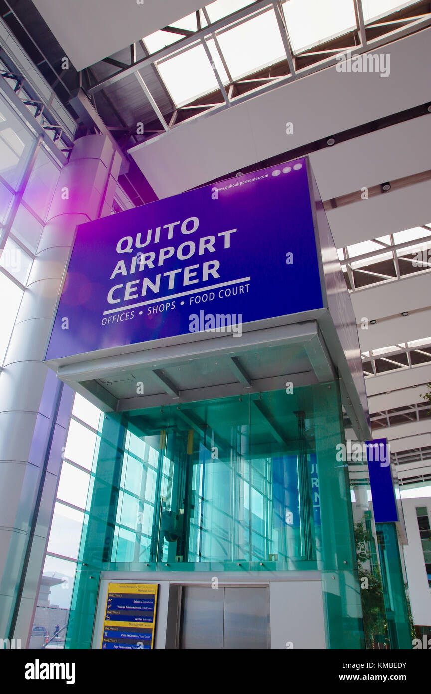 Quito airport hi-res stock photography and images - Alamy