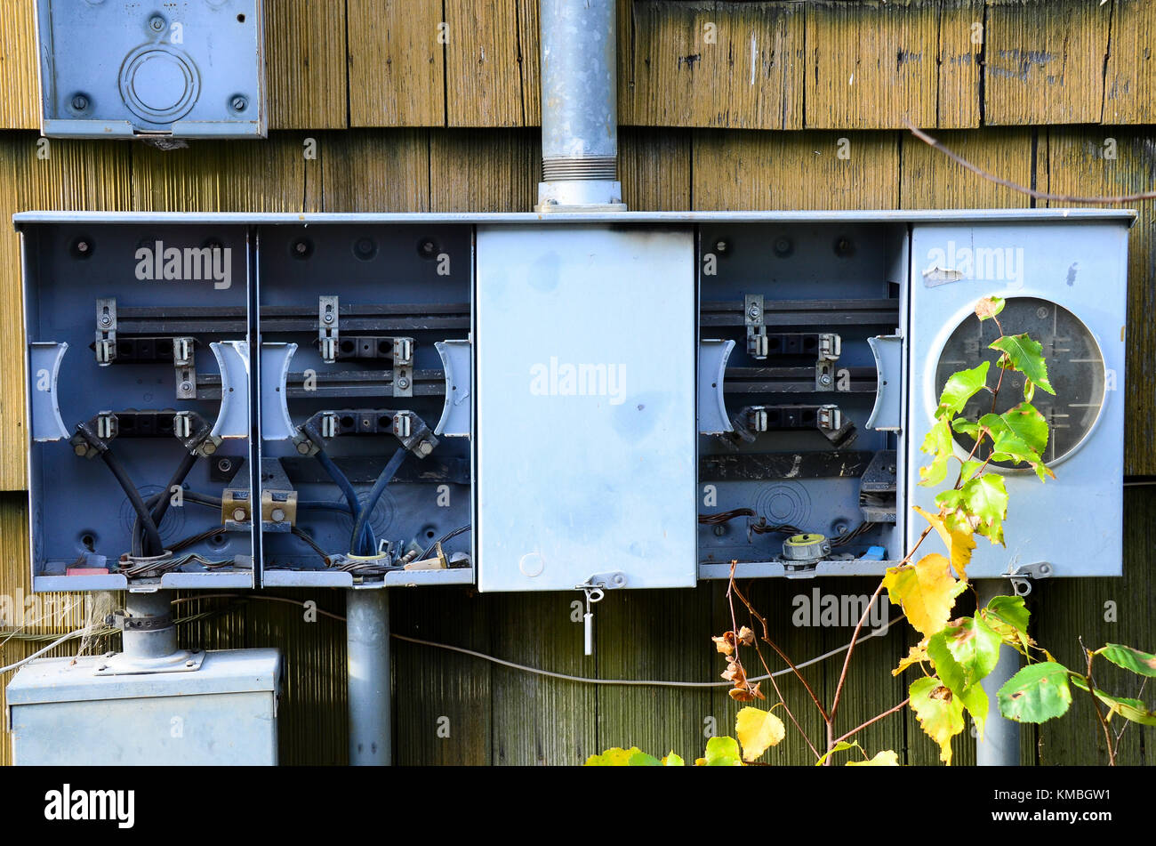 Electrical connectors hires stock photography and images Alamy