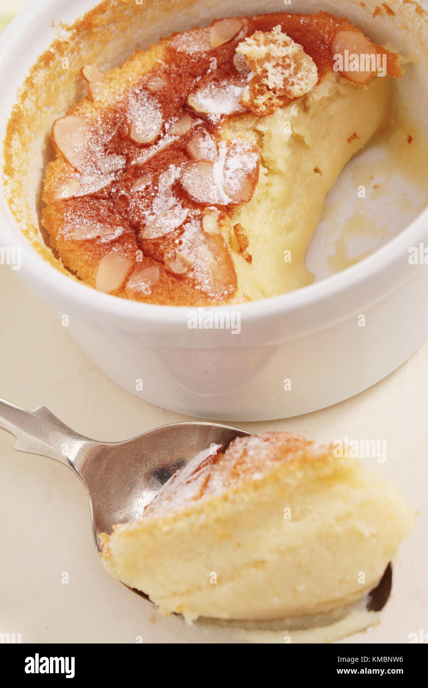 lemon pots de creme Stock Photo Alamy