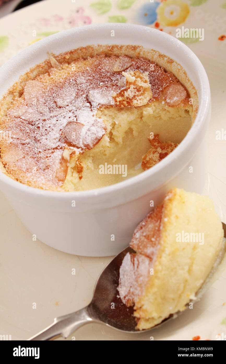 lemon pots de creme Stock Photo Alamy