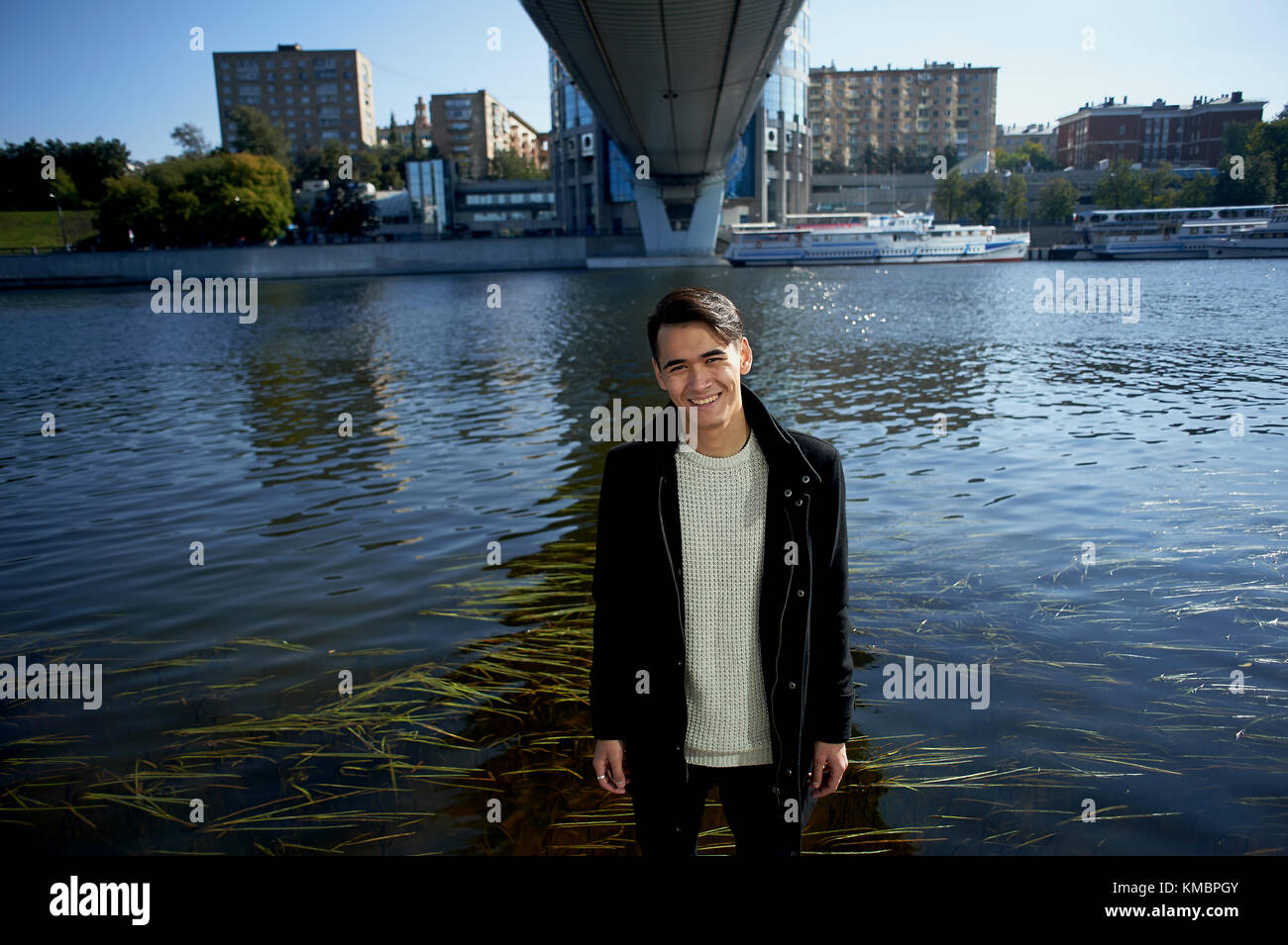 Dark brown hair brown eyes man hi-res stock photography and images - Alamy