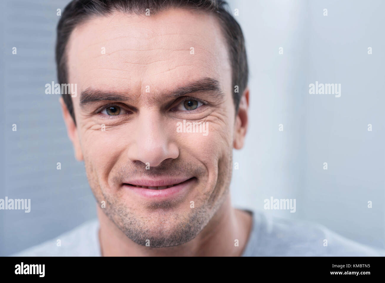 Morning routine portrait smiling hi-res stock photography and images ...