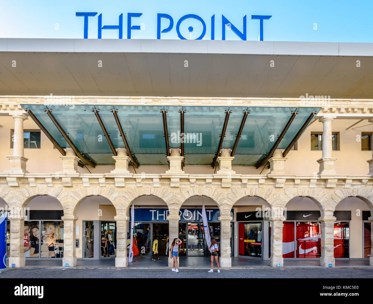 Malta valletta shop shopping hires stock photography and images Alamy