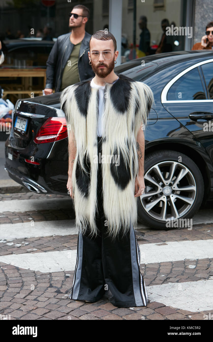 White Fur Jacket High Resolution Stock Photography and Images - Alamy