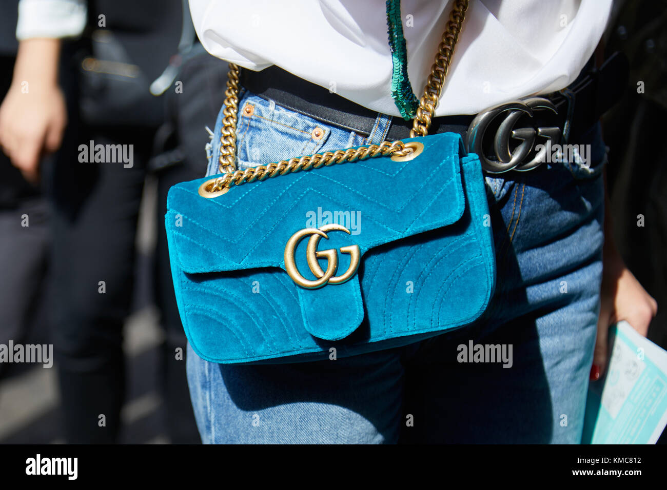 gucci bag velvet blue