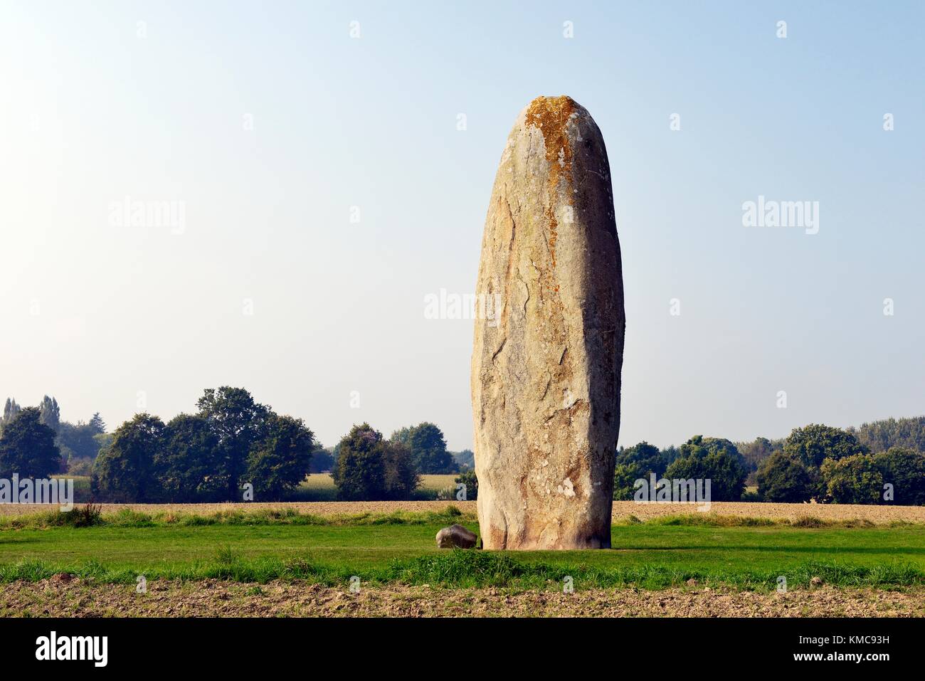 The granite Menhir de Champ Dolent at Dol-de-Bretagne. At 9.5 meters 31 feet the tallest prehistoric standing stone in Brittany Stock Photo