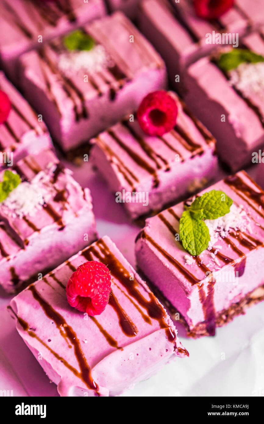 Fresh raspberry cake Stock Photo - Alamy