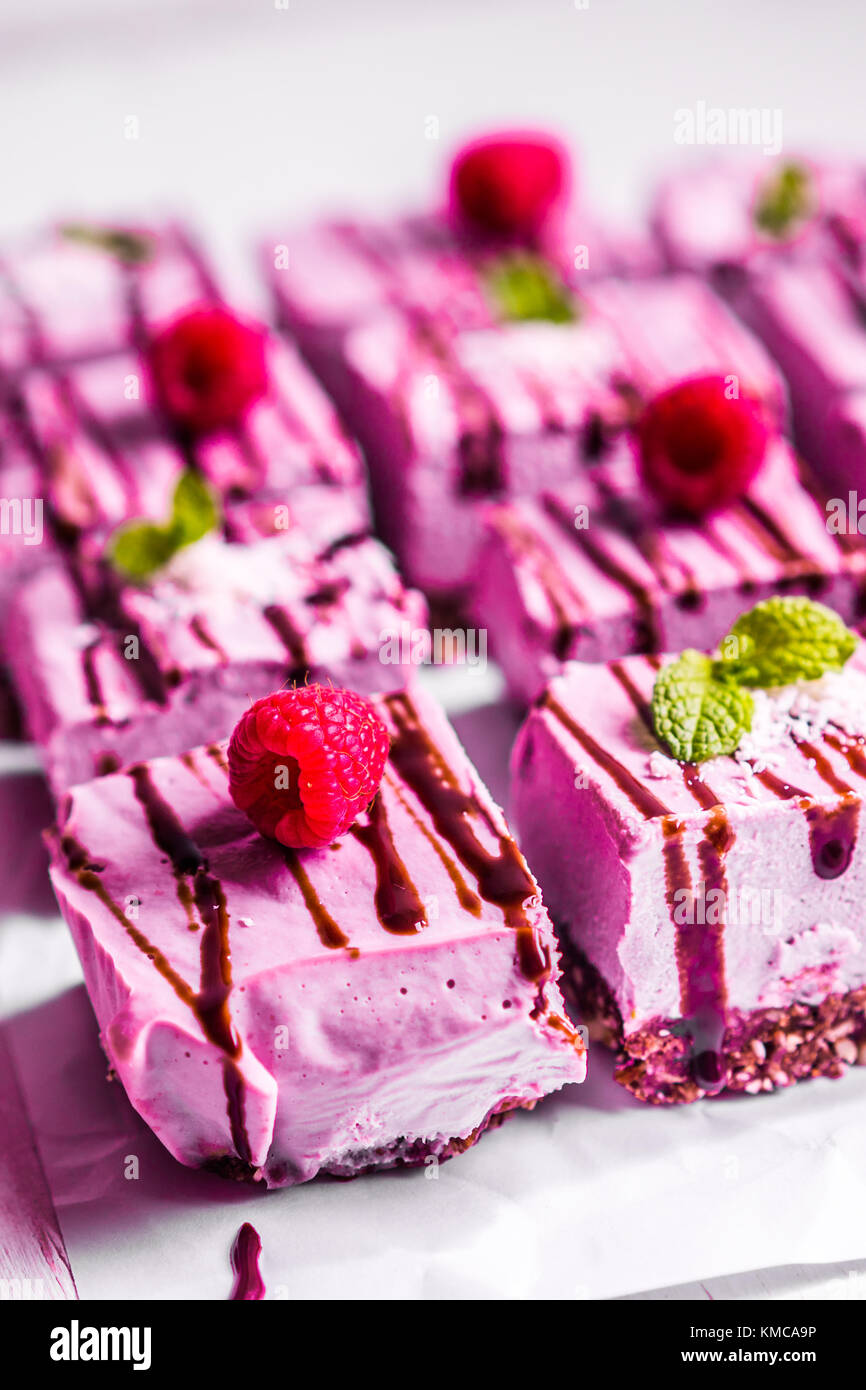 Fresh raspberry cake Stock Photo - Alamy