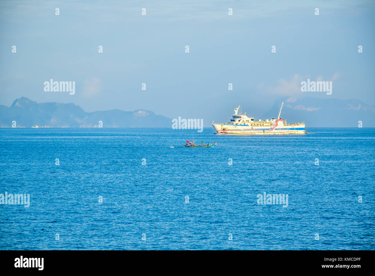 Ferry ship taking tourists from Surat Thani city to Samui island through a very beautiful