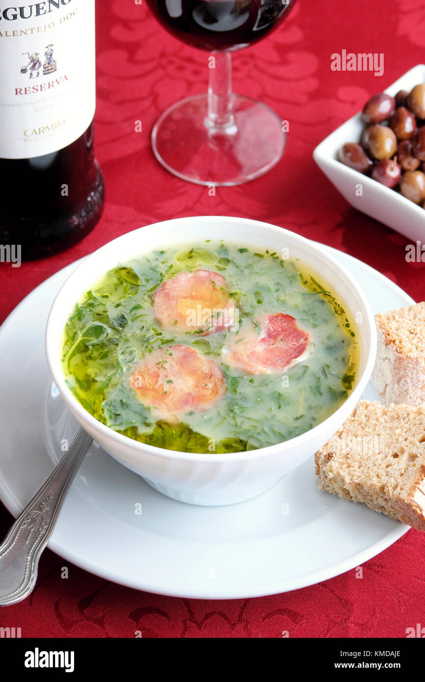 Caldo Verde soup, O Muro Antigo Restaurante, Porto, Portugal Stock Photo