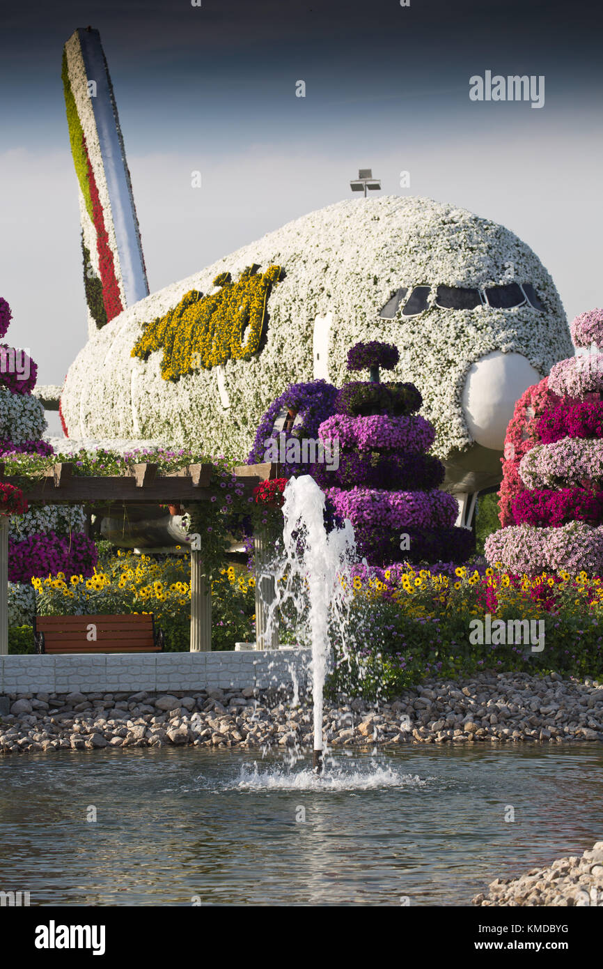 Dubai Miracle Garden Stock Photo Alamy