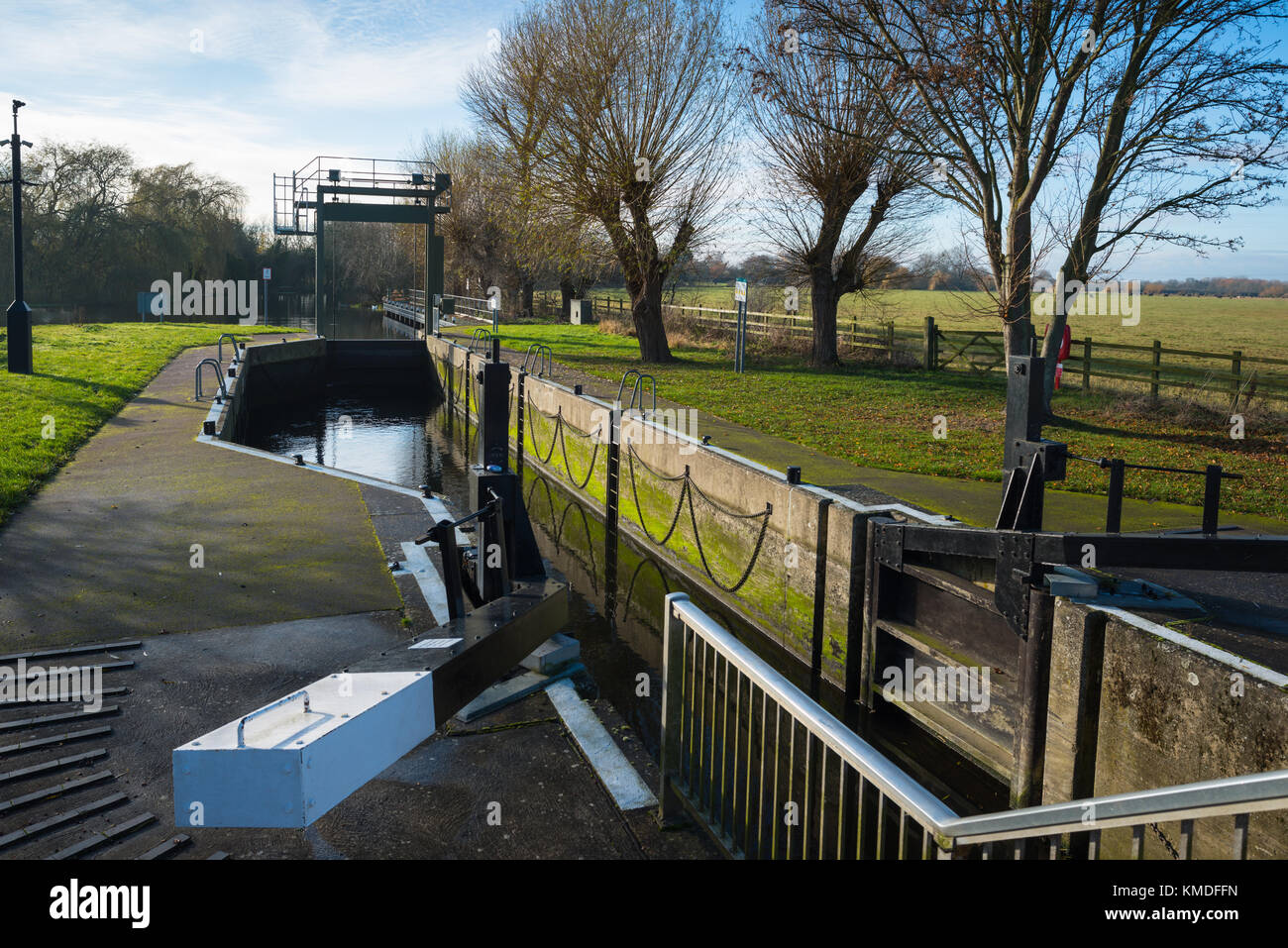 Godmanchester Lock, Cambridgeshire, England, UK Stock Photo Alamy
