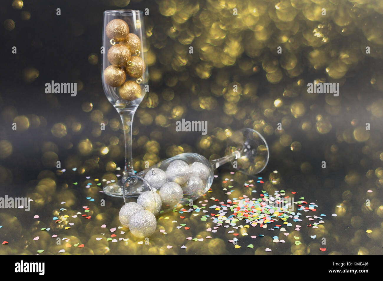 Two glasses filled sparkling hi-res stock photography and images - Alamy