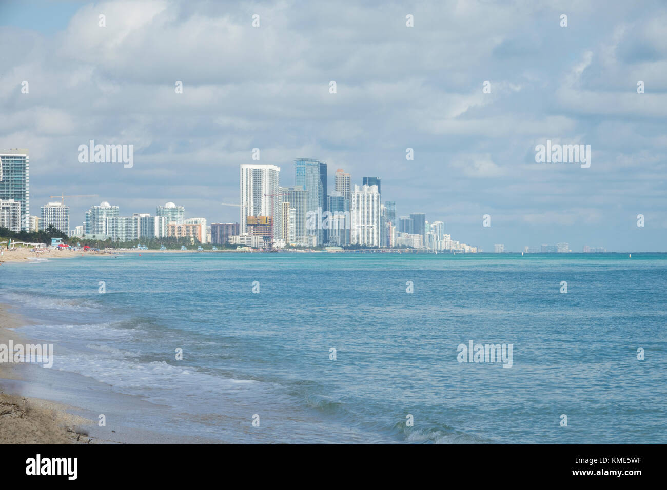 Condominiums and ocean at North Shore, Miami Beach, Florida Stock Photo