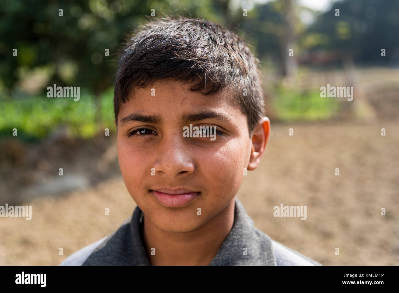 Smile child ethnic boy hi-res stock photography and images - Alamy