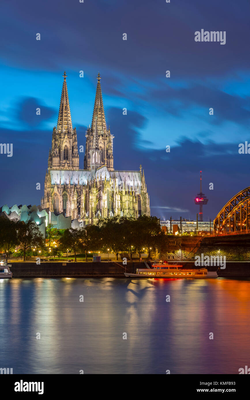 Cologne Cathedral, Old Town Riverside, Rhine, Cologne, Rhineland, North Rhine-Westphalia, Germany Stock Photo